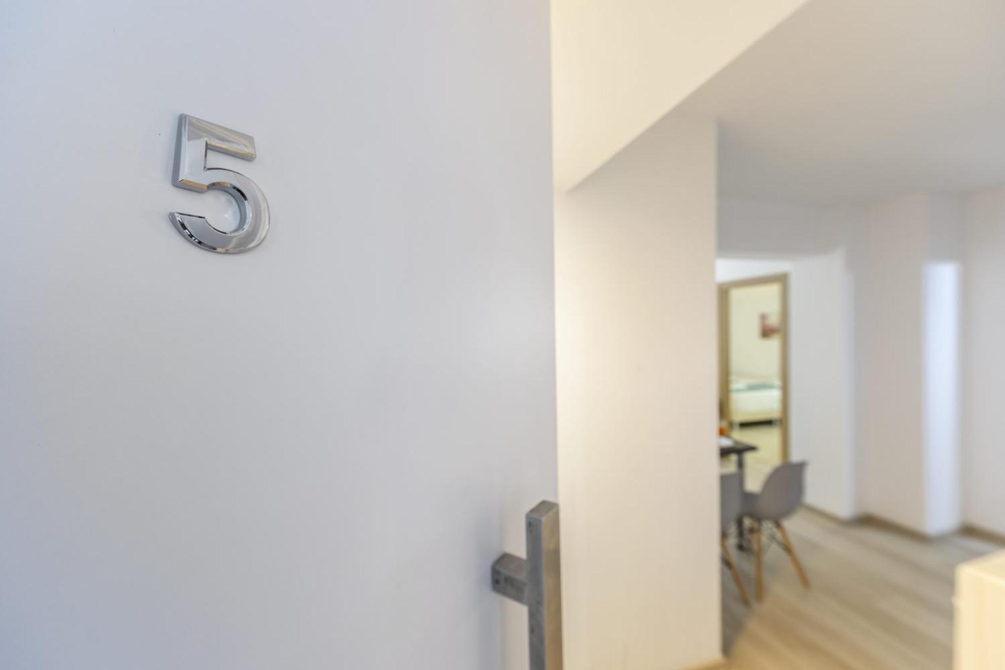 C-Premium Apts 100M From Beach And City Centre Lárnaca Exterior foto